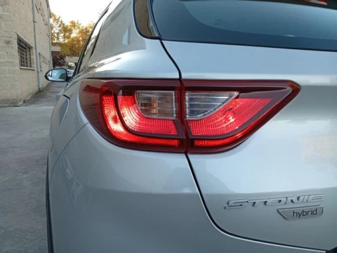 Kia Stonic 1.0 T-GDi 74kW MHEV iMT Drive Plus