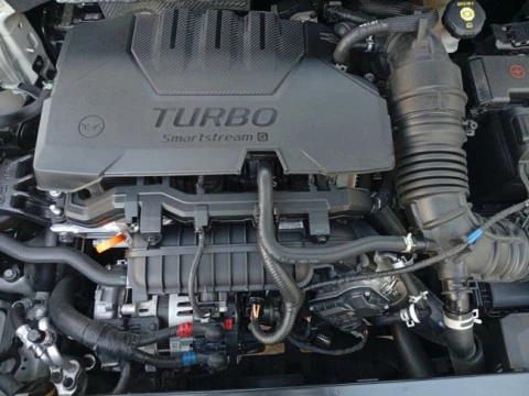 Kia Stonic 1.0 T-GDi 74kW MHEV iMT Drive Plus