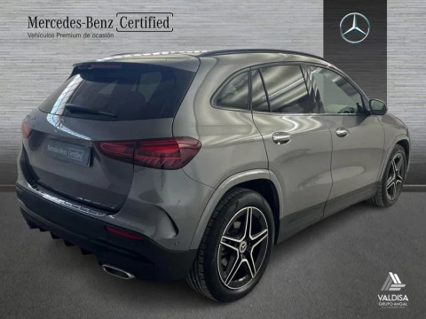 Mercedes-Benz GLA 200 d