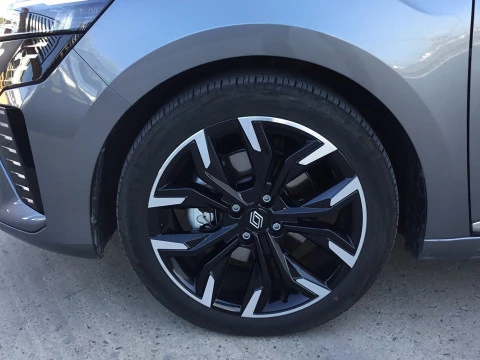 Renault Clio  E-TECH Full Hybrid Techno 105k