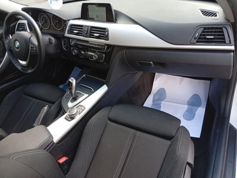 BMW Serie 3 320i Touring