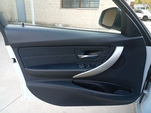 BMW Serie 3 320i Touring