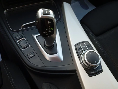 BMW Serie 3 320i Touring