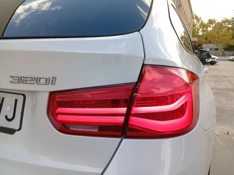 BMW Serie 3 320i Touring