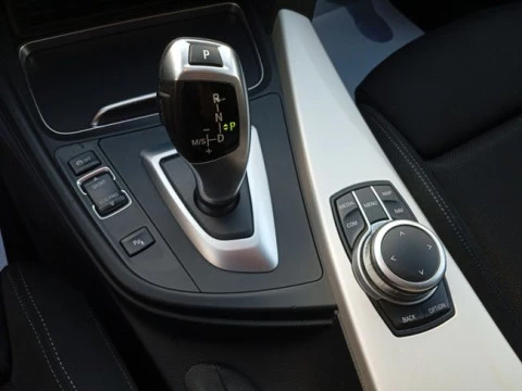 BMW Serie 3 320i Touring