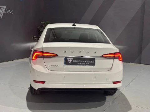 Skoda Octavia 2.0 TDI 110kW (150CV) Manual Ambition