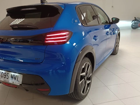 Peugeot e-208 GT Eléctrico 156 (115 Kw)