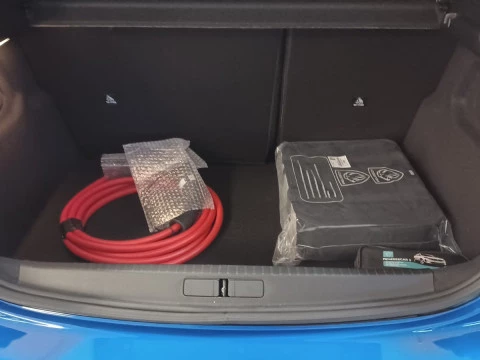 Peugeot e-208 GT Eléctrico 156 (115 Kw)