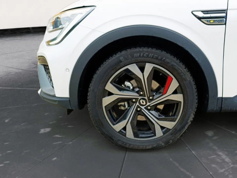 Renault Arkana R.S. LINE FAST TRACK E-TECH HIBRIDO 105 KW