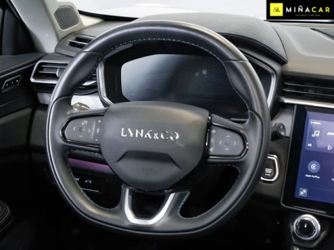 Lynk & Co 01 1.5 PHEV 6.6kW 192 kW (261 CV)