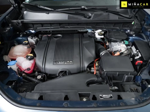 Lynk & Co 01 1.5 PHEV 6.6kW 192 kW (261 CV)