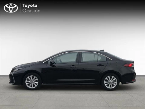Toyota Corolla Sedán 140H Eco