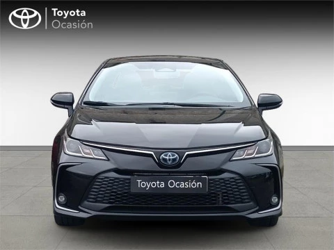 Toyota Corolla Sedán 140H Eco