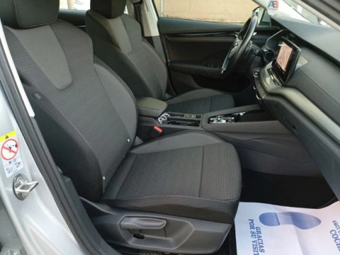 Skoda Octavia Combi 1.4 TSI 110kW/150kW DSG PHEV Ambit