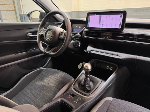 Jeep Avenger 1.2 G 74kW (100CV) Longitude