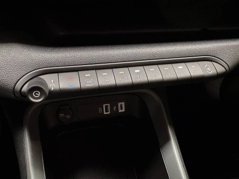 Jeep Avenger 1.2 G 74kW (100CV) Longitude