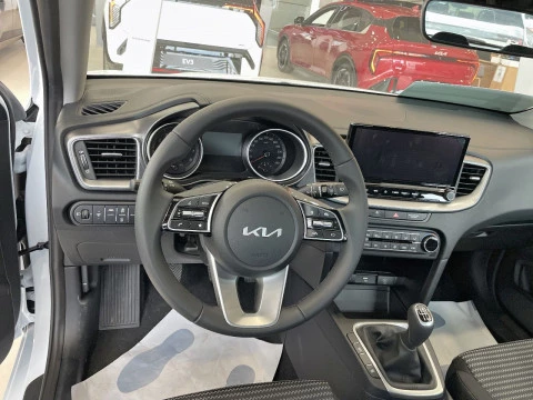 Kia Ceed 1.0 MHEV 74kW (100CV) Drive DCT