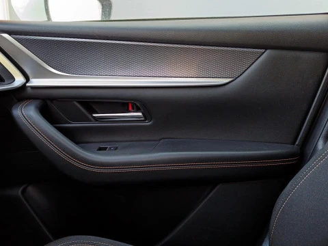 Mazda CX-60 2.5 E-SKYACTIV PHEV EXCLUSIVE-L AUTO AWD 5P
