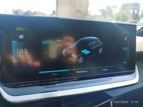 Peugeot e-208 Eléctrico GT