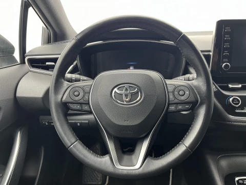 Toyota Corolla 1.8 125H ACTIVE TECH E-CVT