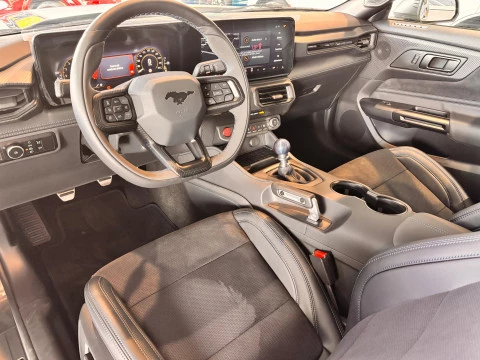 Ford Mustang 5.0 Ti-VCT V8 Mustang Dark Hors(Fastsb.)