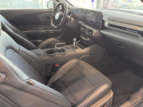 Ford Mustang 5.0 Ti-VCT V8 Mustang Dark Hors(Fastsb.)