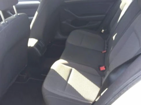 Volkswagen Passat Business 2.0 TDI 110kW (150CV)