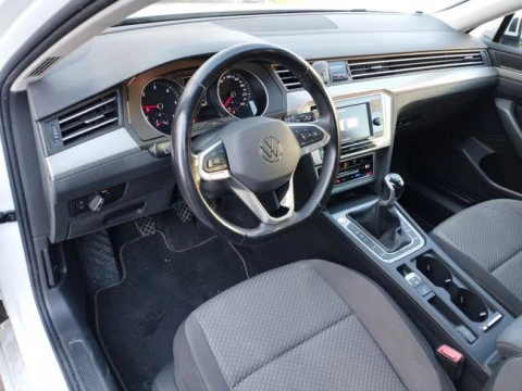 Volkswagen Passat Business 2.0 TDI 110kW (150CV)