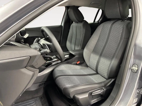 Peugeot 208 Allure HYBRID 110 eDCS6