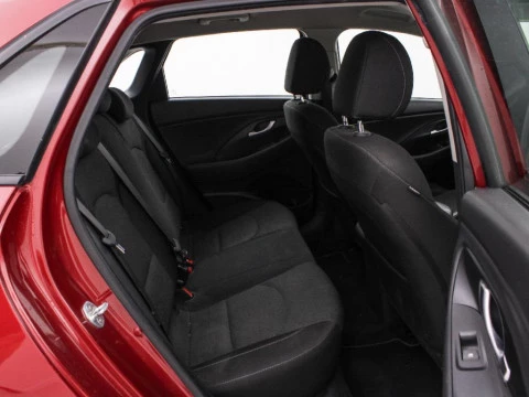 Hyundai i30 1.5 DPI KLASS SLX 110 5P
