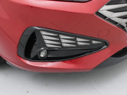 Hyundai i30 1.5 DPI KLASS SLX 110 5P