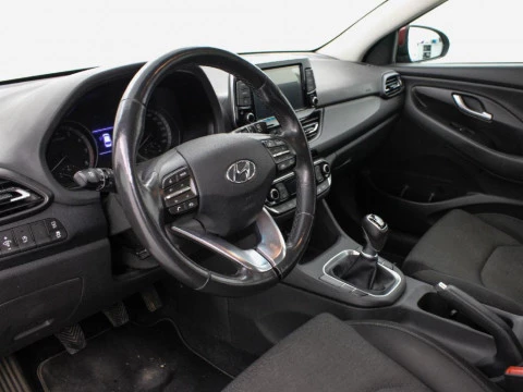 Hyundai i30 1.5 DPI KLASS SLX 110 5P
