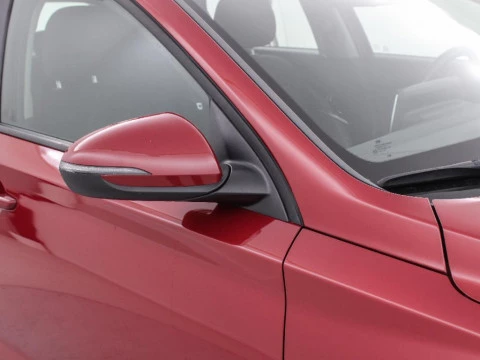 Hyundai i30 1.5 DPI KLASS SLX 110 5P