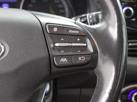 Hyundai i30 1.5 DPI KLASS SLX 110 5P