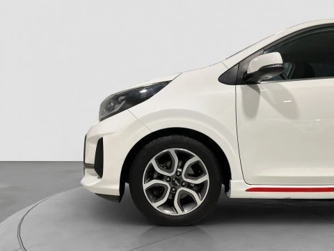 Kia Picanto GT LINE 1.2 84 CV