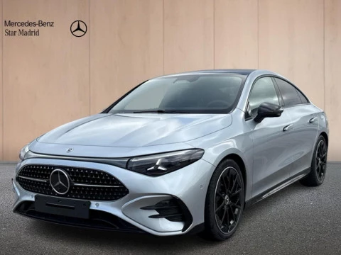 Mercedes-Benz CLA  180 con tecnologia hibrida