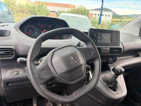 Peugeot Rifter Active Pack Business Std. BlueHDi 100