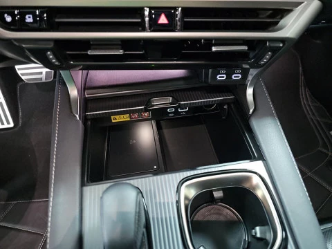 Lexus RX 500h F Sport