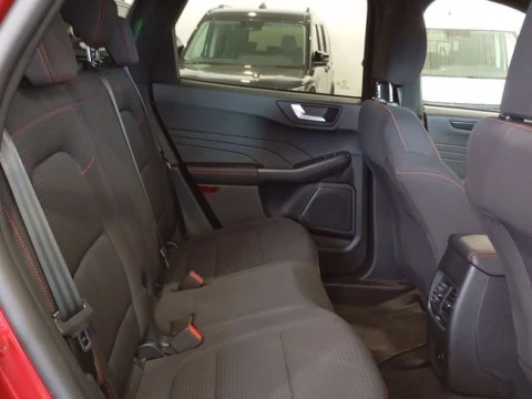 Ford Kuga 2.5 PLUG-IN HYBRID ST-Line X