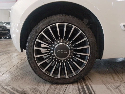 Fiat 500   0.9 Lounge