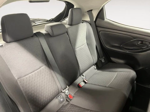 Toyota Yaris 1.5 120H Active Plus