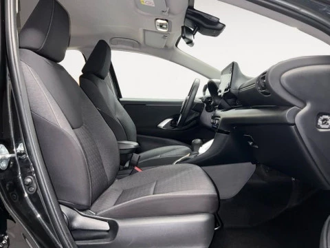 Toyota Yaris 1.5 120H Active Plus