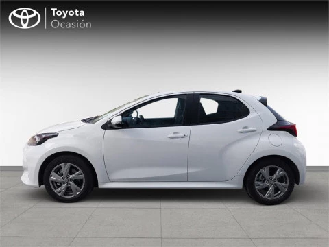Toyota Yaris ACTIVE PLUS