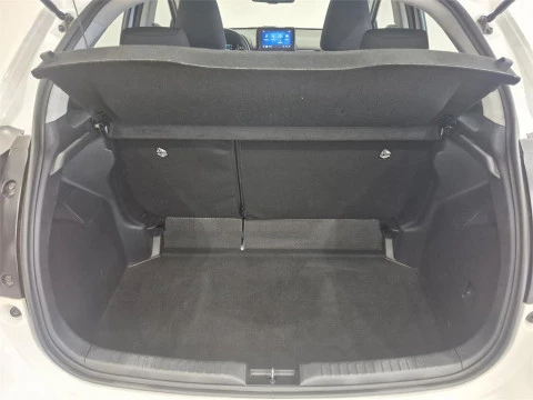Toyota Yaris ACTIVE PLUS
