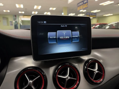 Mercedes-Benz CLA 45 AMG 4Matic 265 kW (360 CV)