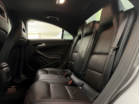 Mercedes-Benz CLA 45 AMG 4Matic 265 kW (360 CV)