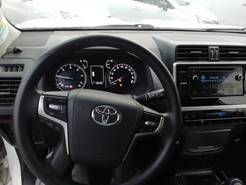 Toyota Land Cruiser 2.8 D-4D GX