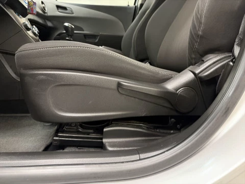 Chevrolet Aveo 1.3 LT 55 kW (75 CV)