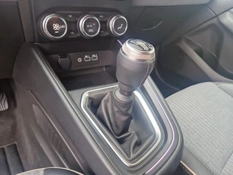 Renault Clio techno Eco-G 100cv (74kW)