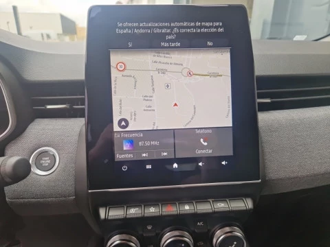 Renault Clio techno Eco-G 100cv (74kW)